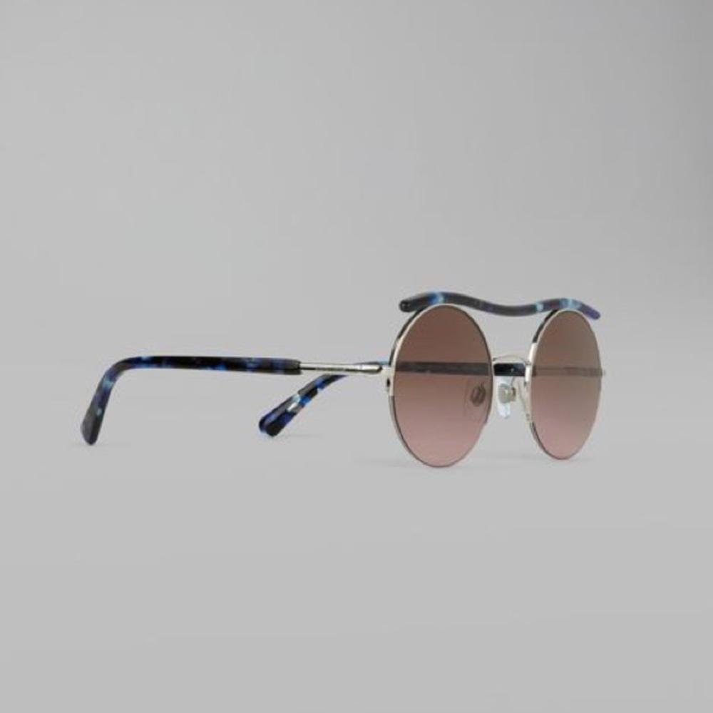 Brand New Never worn Giorgio Armani sunglasses